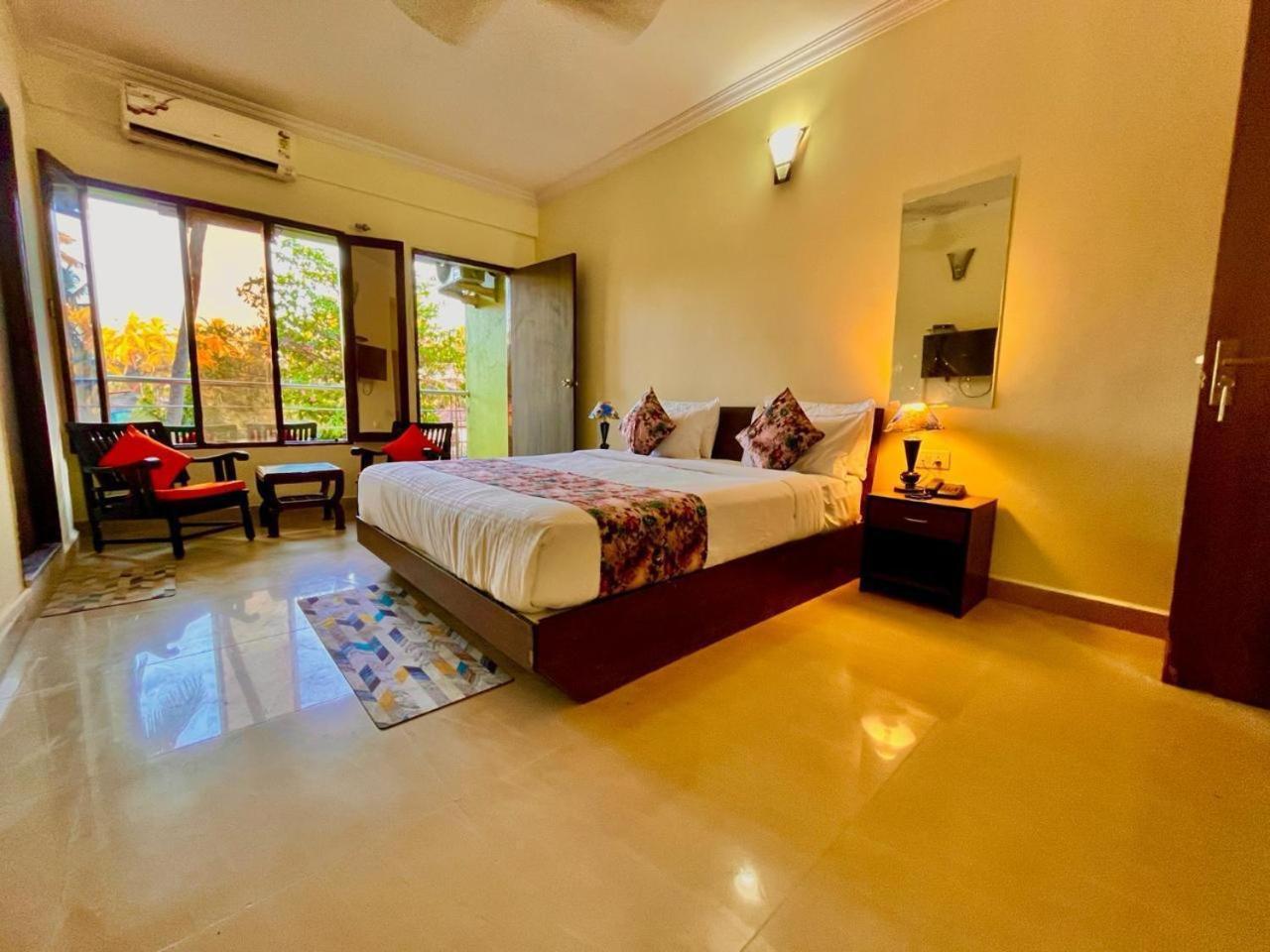Hotel Shivam Classy & - 1 Km From Beach 4*